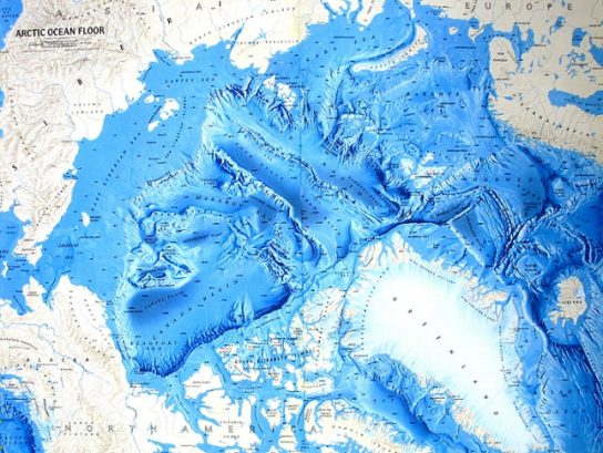 Карта рельефа дня Северного Ледовитого океана