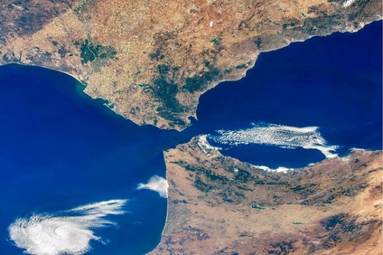 Где находится Гибралтарский пролив